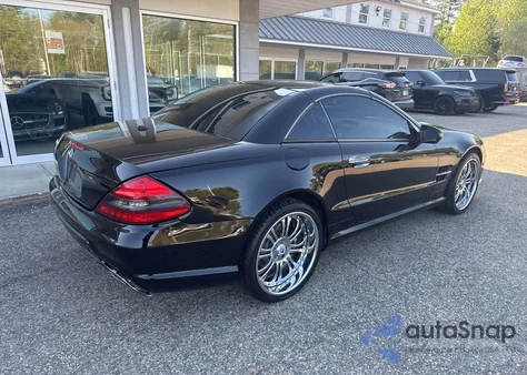 2009 Mercedes-Benz Sl 550 z USA, uszkodzony, nr VIN WDBSK71F69F148290